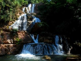 Bayoz Waterfall: the most visited waterfall in the jungle