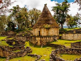 Discover Kuelap, the imposing fortress of the Chachapoyas culture