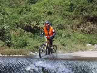 Jungle Inca Trail: The Walk Through The Jungle