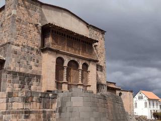 Let's go to the Coricancha, the main temple in the Inca Empire!