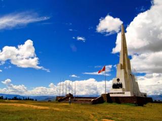 Pampa de la Quinua: full of patriotism to Ayacucho