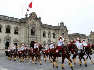 Tour of the Government Palace of Peru, touring Colonial Lima