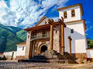 Visit the Andahuaylillas Chapel, the Sistine Chapel of America