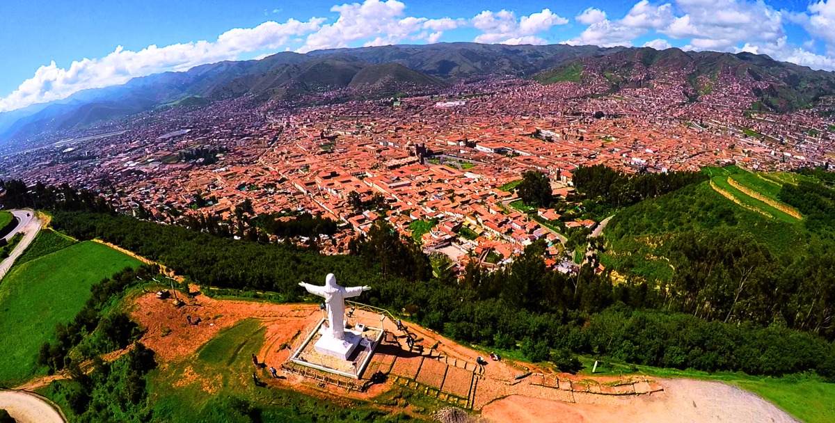 Statue Of Jesus Christ In Cusco